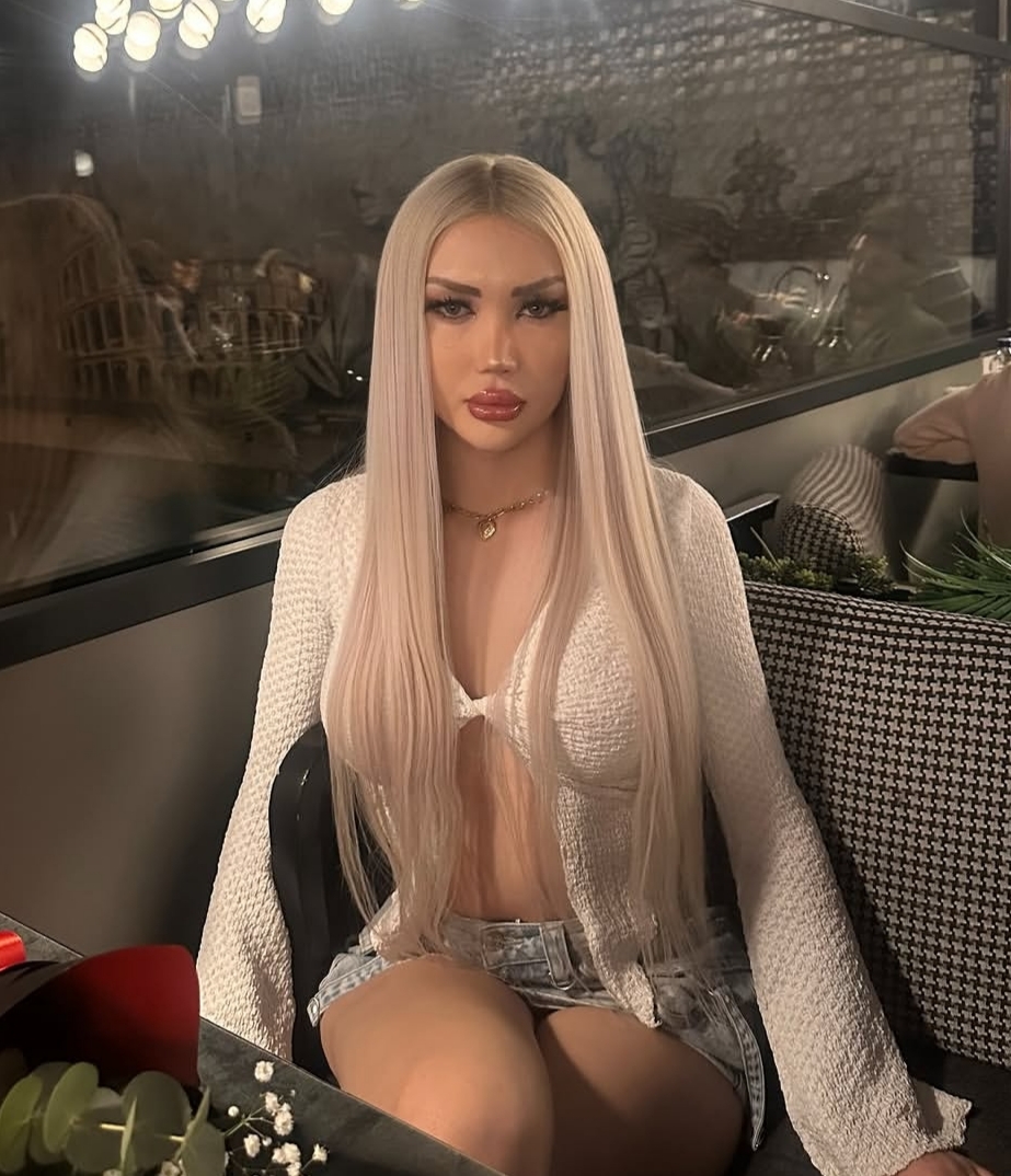 İzzettin Cazip Kadın Escort Bayan Süheyla