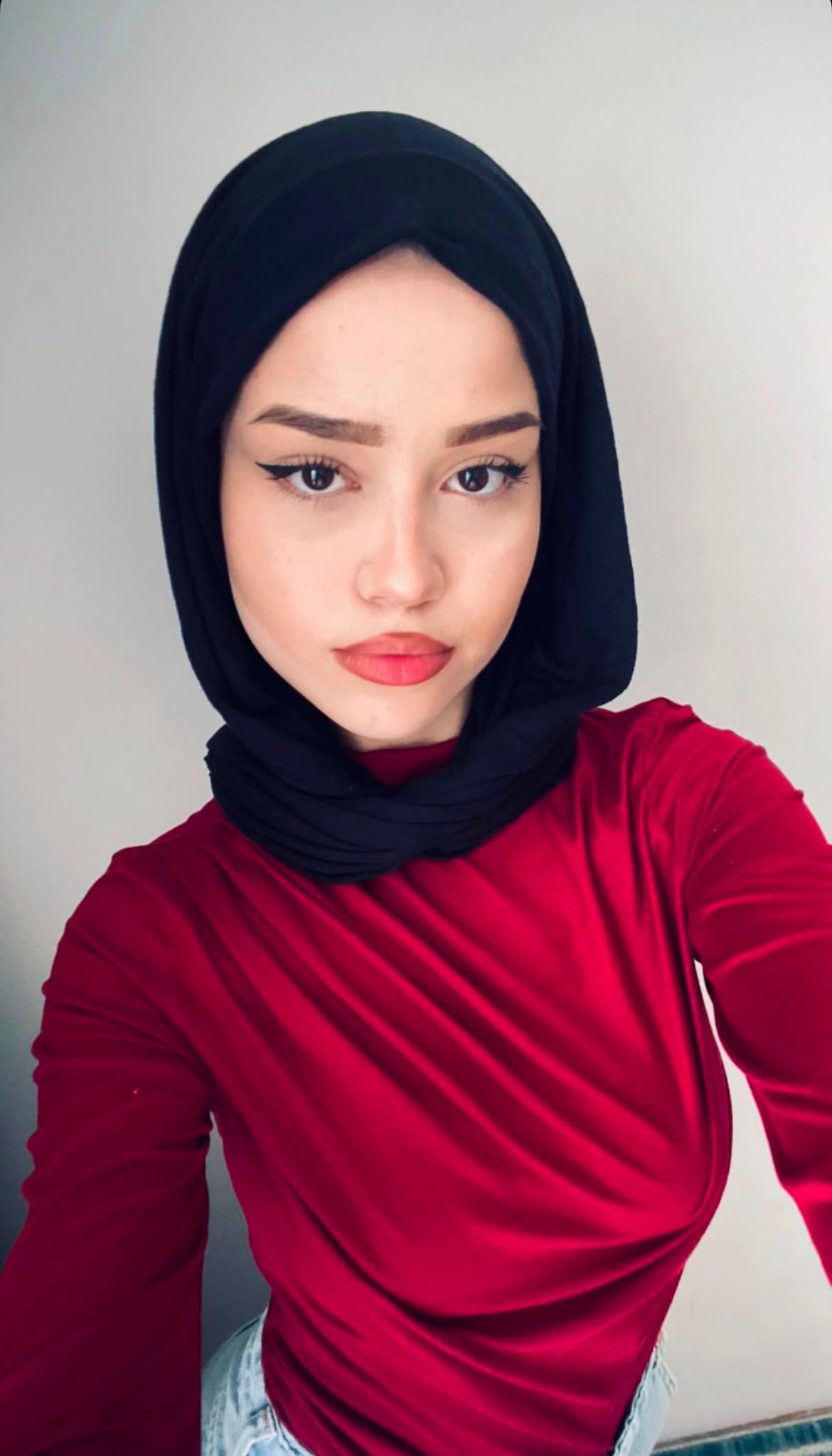 Pınar Aşk Dolu Kadın Bayan Escort İzel