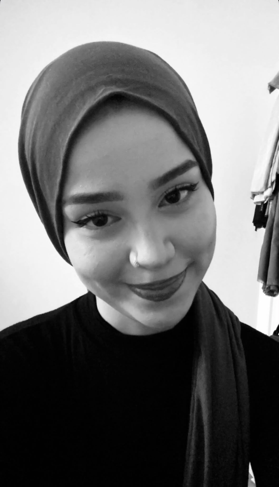 Mithatpaşa Saatlik Görüşen Escort Bayan Zeliha