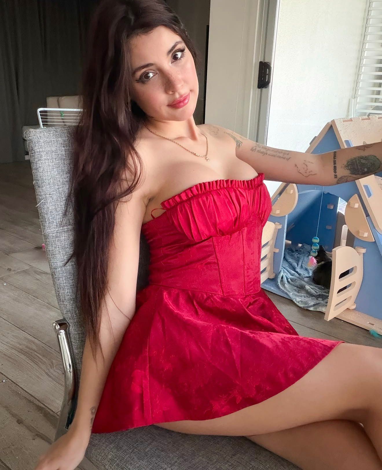 Saray Hayalperest Kadın Escort Bayan Nazım